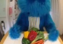 THE COOKIE MONSTER TRIES TO EAT CLEAN