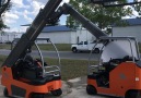 This forklift can move in all directions.