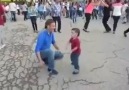 This little man is dancing Yarkhushta!