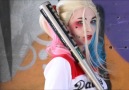 This makeup artist does a mean version of Suicide Squad vixen Harley Quinn.