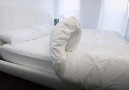 This smart blanket makes the bed for you