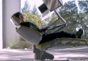 This workstation lets you work lying down. )