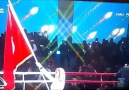 TirəXtur Bayrağı Türkiyə Boks Şampiyonu Boynunda