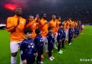 Türkiyeyi Şampiyonlar Ligi müziğine alıştıran takımdır GALATASARAY