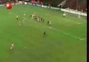 Türk kaleci Sinan Bolat'ın golü Avrupa'da bir ilk.......