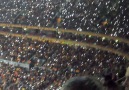 Türk Telekom Arena'da Işık Gösterisi ile birlikte "Seni Sevmey...