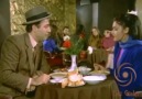 Ulan böyle bir restoranta gelmiş kuru fasülye pilav istiyor..