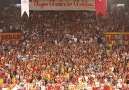 ultrAslan Tribünü - Şampiyon Cimbombomum ne İstersen iste bend...