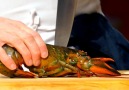 Unbelievable! Gordon Ramsay Extracts Every Ounce Of Lobster Ou...