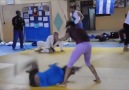 Un buen trabajo de velocidad y coordinacin de una judoka cubana