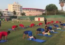 U-17 ve U-19 takımlarımız foam roller yenileme antrenmanında.