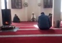 Vaaz verirken Cemaatten birinin aniden cezbeye gelmesi sonucu Korkan İmam...