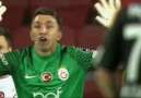 Vallah yok hocamSEN MUHTEŞEM BİR DETAYSIN MUSLERA !