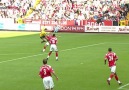 Van Persie v Charlton