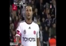 Ve Quaresma Emre'yi Bakkal'a Gönderir! ;)