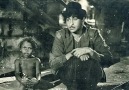 Ve Şimdi Mikrofonda Nostalji - RAJ KAPOOR - AWARA HOON (Avaramu) Facebook