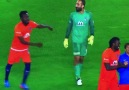 Volkan Demirelin penaltısıyla dalga geçen Başakşehirli futbolcular