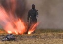 Walking through explosions! New Russian combat suit testedCocktailVP.com