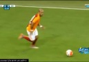 Wesley Sneijder'in enfes golü