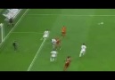 Wesley Sneijder'in galibiyeti getiren müthiş golü!