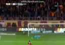 Wesley sneijderin Süküt Füzesi :) 2 - 0