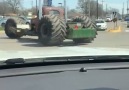 What kinda truck is this!!