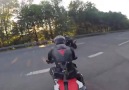 YAMAHA R6 Knee Down