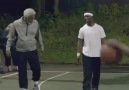 Yaşlı kılığındaki basketbolcu :)