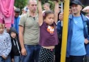 6 year old girl does 26 pull ups in a row! Credit Caters News Agency