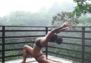 Yoga in the rainvideo @casacolibri