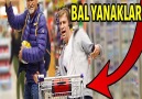 Zeki A - O Dudaklar Bal Yanaklar - Markette Sesli Muzik Dinleme Sakasi