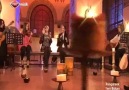 ZEYNEP CİHAN_AYŞE BİRGÖR - EVLERİNİN ÖNÜ BOYALI DİREK