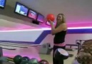 Bowling topu nasıl atılırmış öğrenin xD