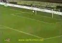 Bülent Korkmaz'ın Orta Sahadan Attığı Harika GoL