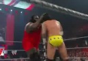 - Cm Punk Vs Mark Henry ! - (2010) [HQ]