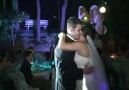 Düğünde Gelinden Damada Müthiş Sürpriz:!!!