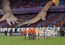 Einlauf mit toller Choreo des Spiels FCB - Xamax vom 13.5.2010 [HQ]