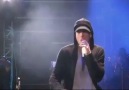 EMINEM   ---   LOVE THE WAY YOU LIE   ( Live From SCOTLAND ) [HQ]