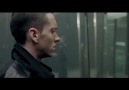 Eminem - Not Afraid (Official Clip 2010) [HQ]
