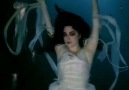 Evanescence - Going Under [HQ]