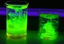 Florescence karanlıkta Işıma yapan kimyasallar