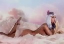 Katy Perry Ft.Snoop Dogg - California Girls 2010
