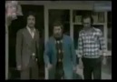 Kemal Sunal - Bakkalın Camını Kırarsa xD Paylaşın..