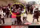 Kız Kavgası :) Polis'in Müdehalesi Süper :D