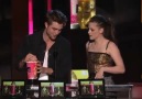 Kristen Stewart - Robert Pattinson En İyi Öpüşme Ödülü [HQ]