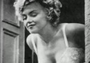 Marilyn Monroe - Sexy Back