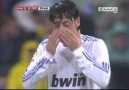 Mesut Özil praying [HQ]
