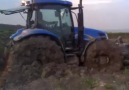 New Holland 6040 Çamurda