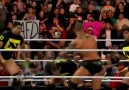 Nexus - Randy Orton'a Saldırıyor [18 Ekim 2010] [HQ]