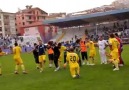 ORDUSPORLU FUTBOLCULARDAN KOLBASTI ŞOV...